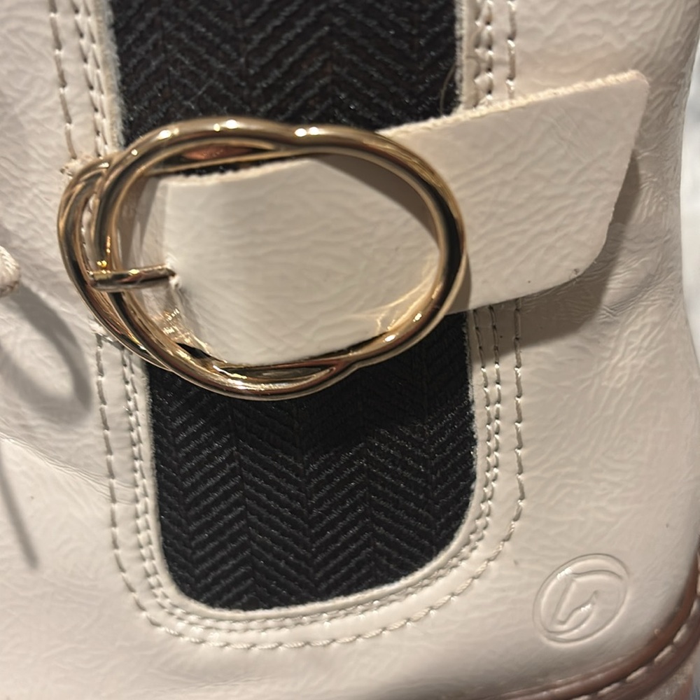 Remonte Combat Boot* Cream* - Picture 5 of 11
